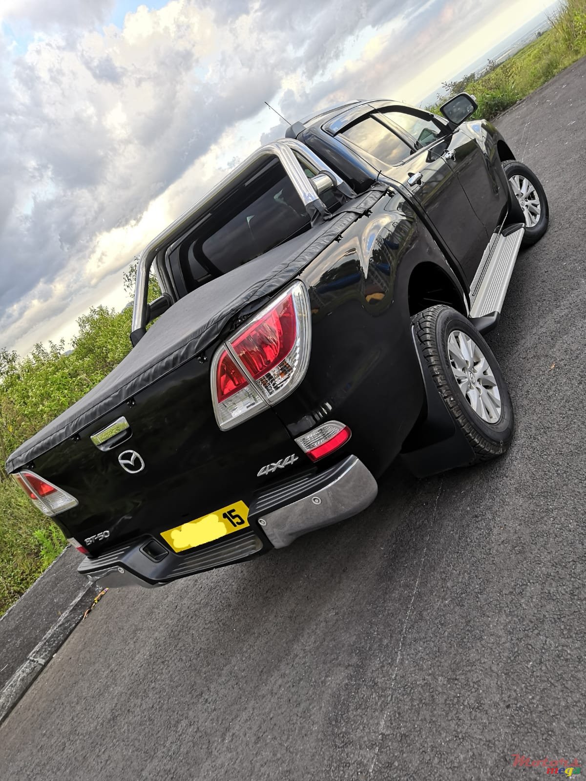 2015' Mazda BT-50 Automatic 4x4 3.2 photo #4