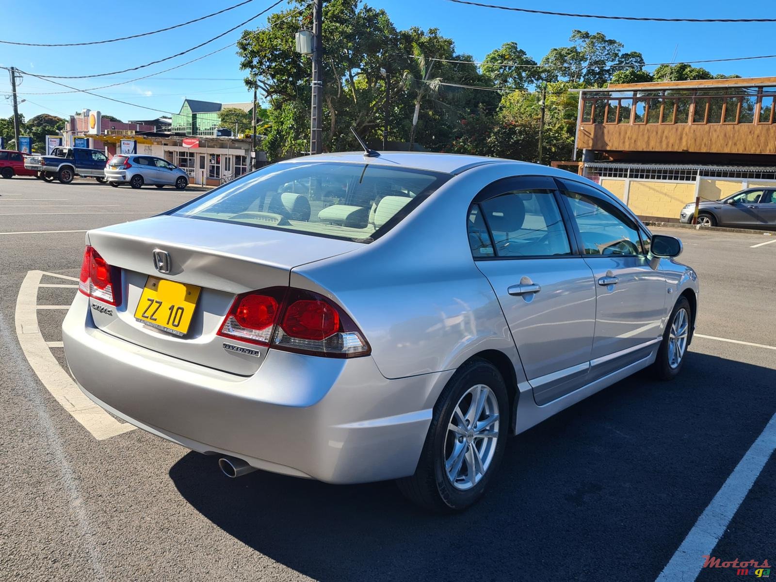 2010' Honda Civic Automatic photo #3