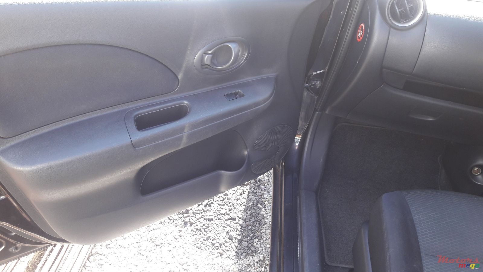 2011' Nissan Micra photo #6