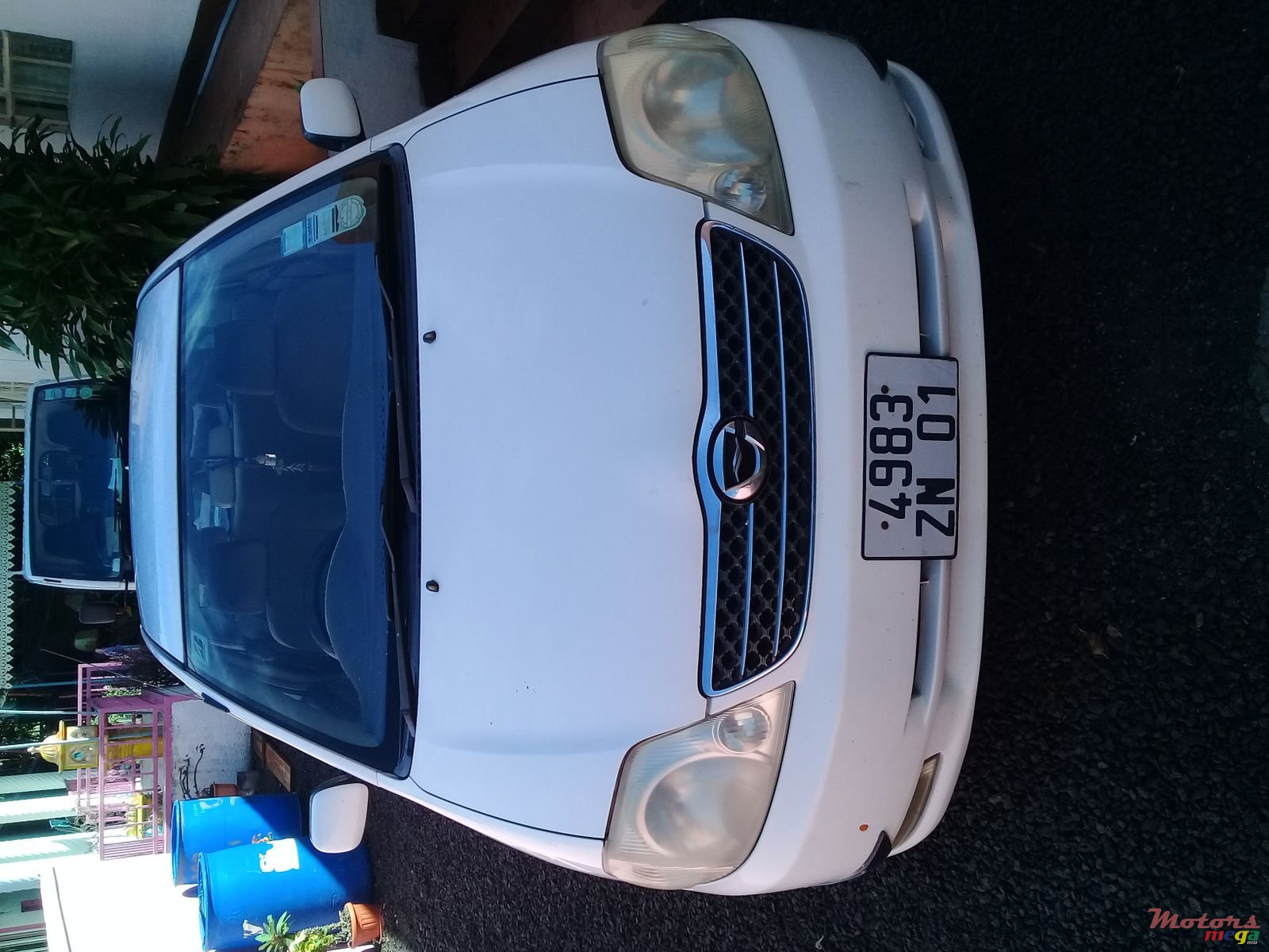 2001' Toyota Corolla photo #3