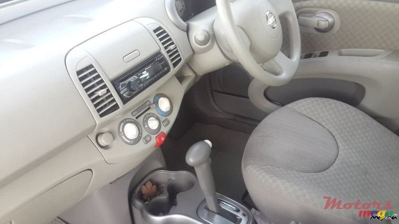 2002' Nissan March photo #2