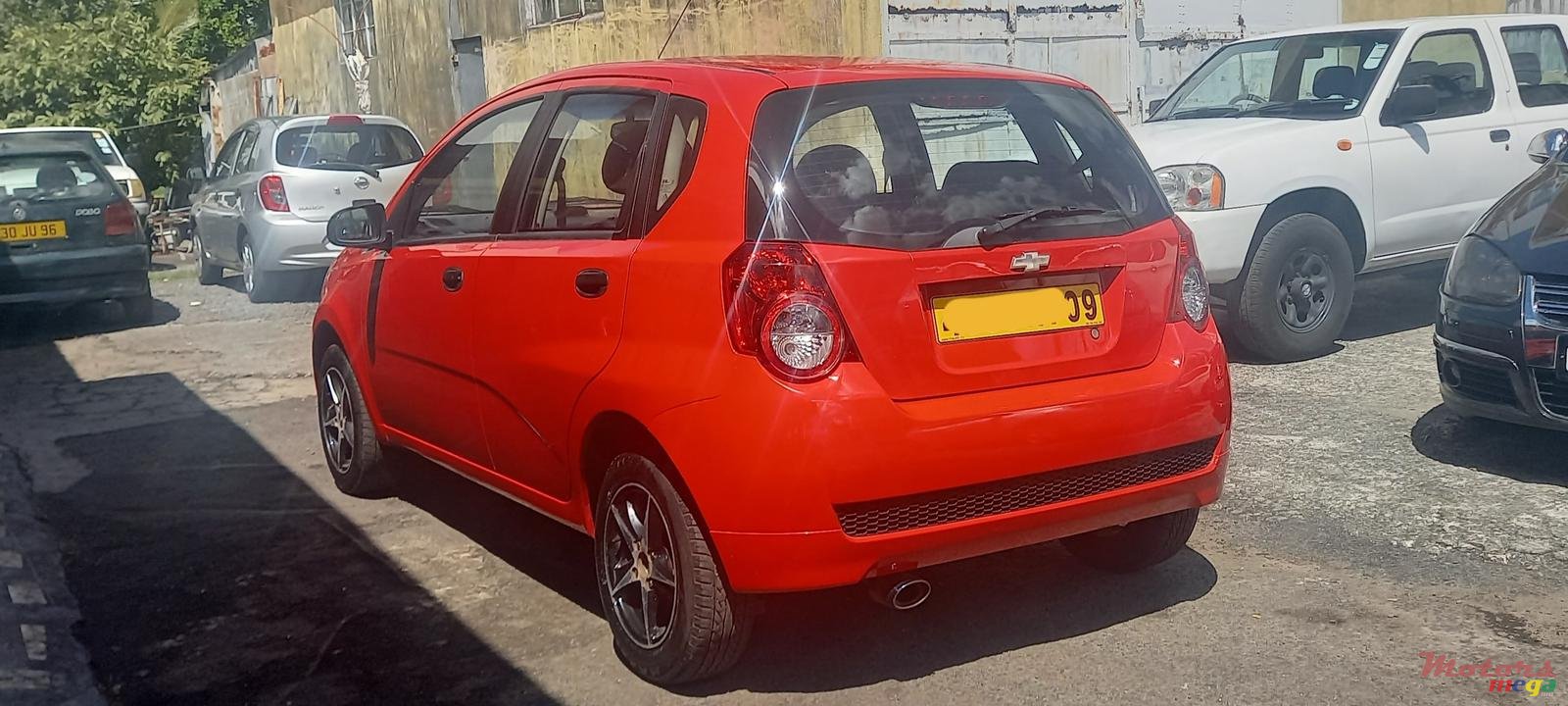 2009' Chevrolet Aveo photo #3