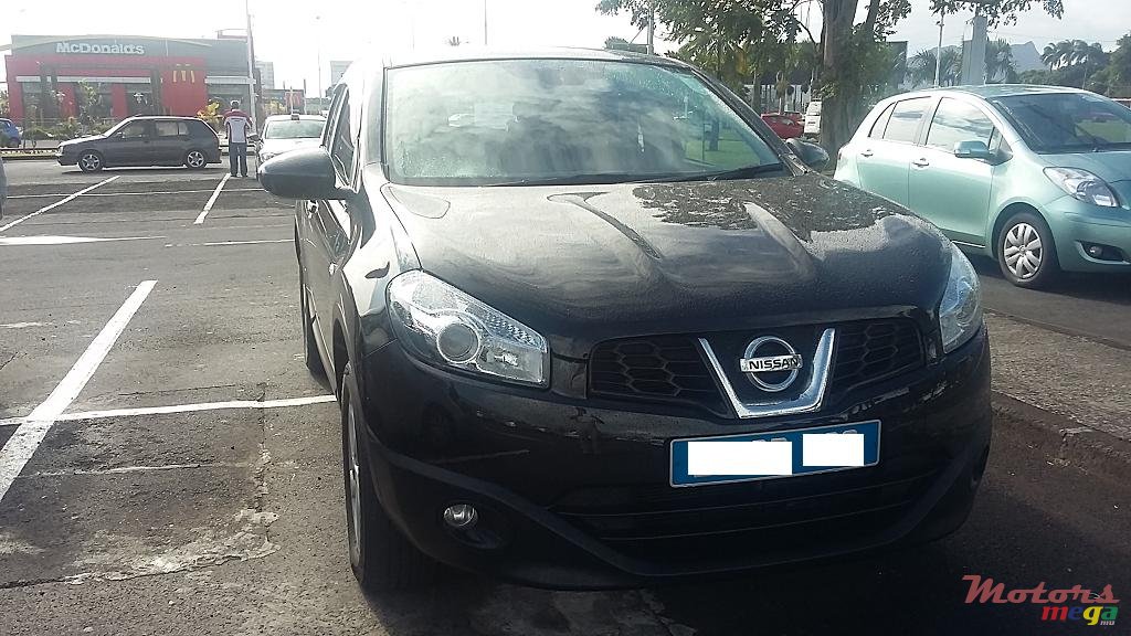 2013' Nissan Qashqai Diplomat's Car photo #1