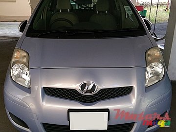 2010' Toyota Vitz photo #1