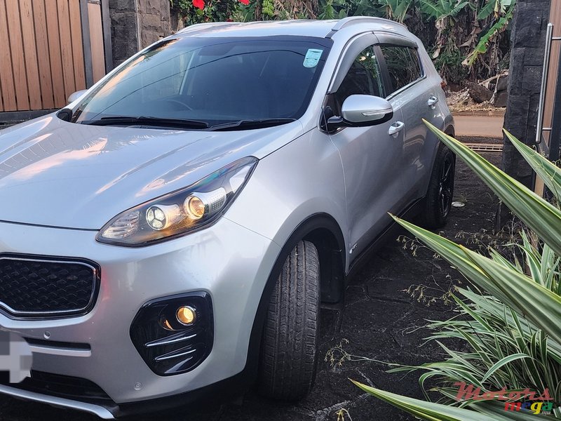 2019' Kia Sportage photo #2