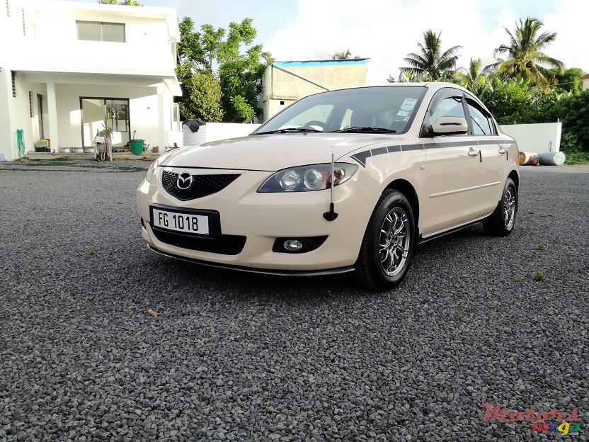 2005' Mazda 3 Auto 1.6L JAPAN photo #1
