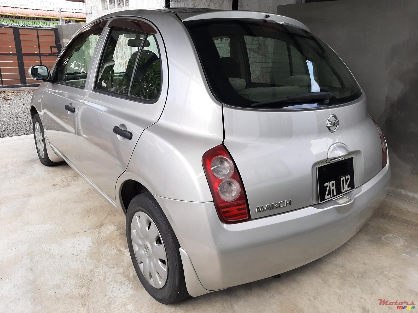 2002' Nissan March photo #3