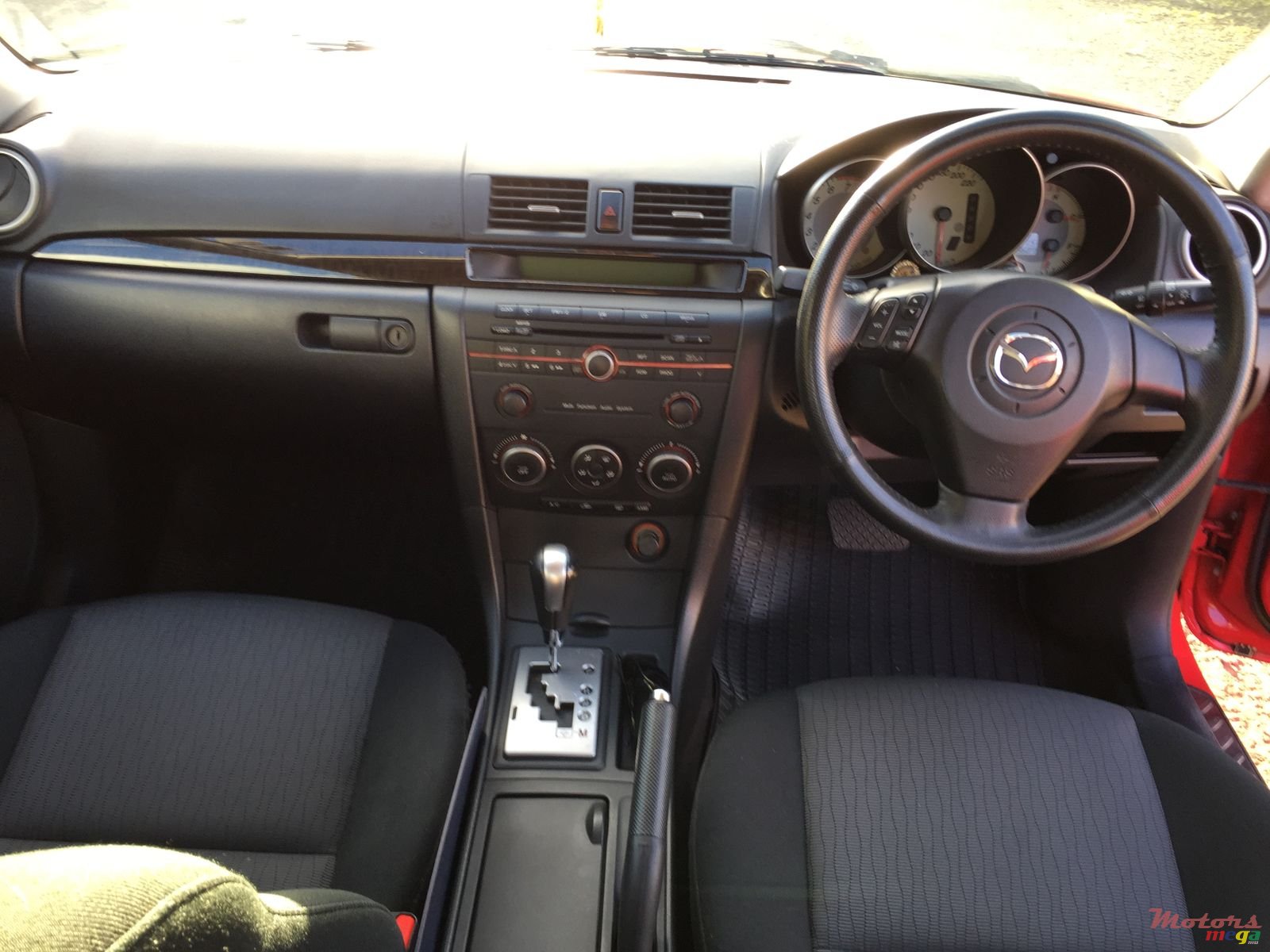 2009' Mazda 3 photo #6