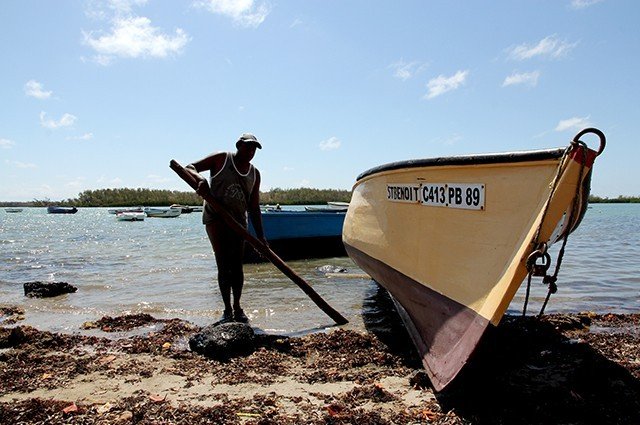 Les propriétaires de bateaux appelés à sécuriser leurs embarcations en vue des fortes houles
