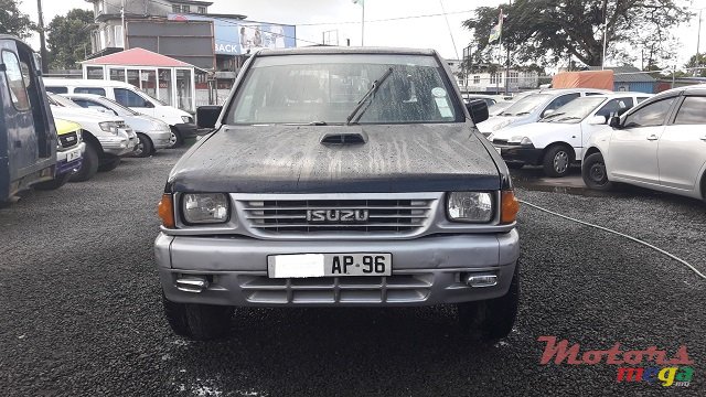 1996' Isuzu KB 280 photo #1