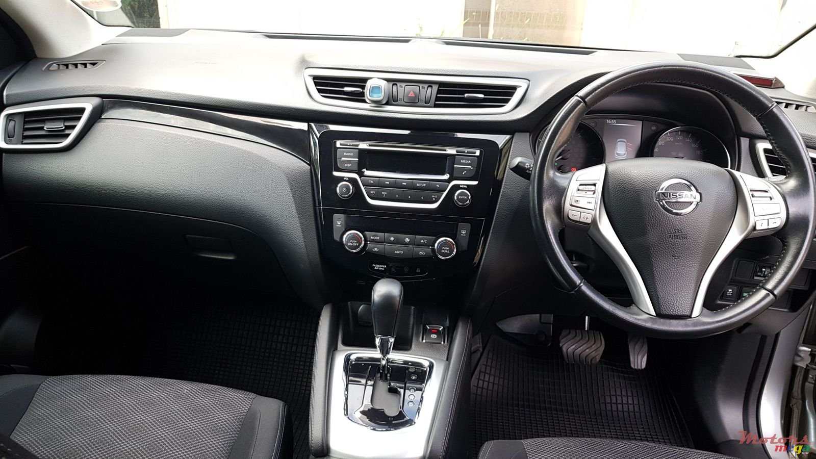 2017' Nissan Qashqai photo #2