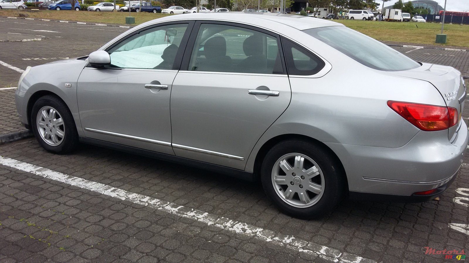 2006' Nissan Bluebird photo #1