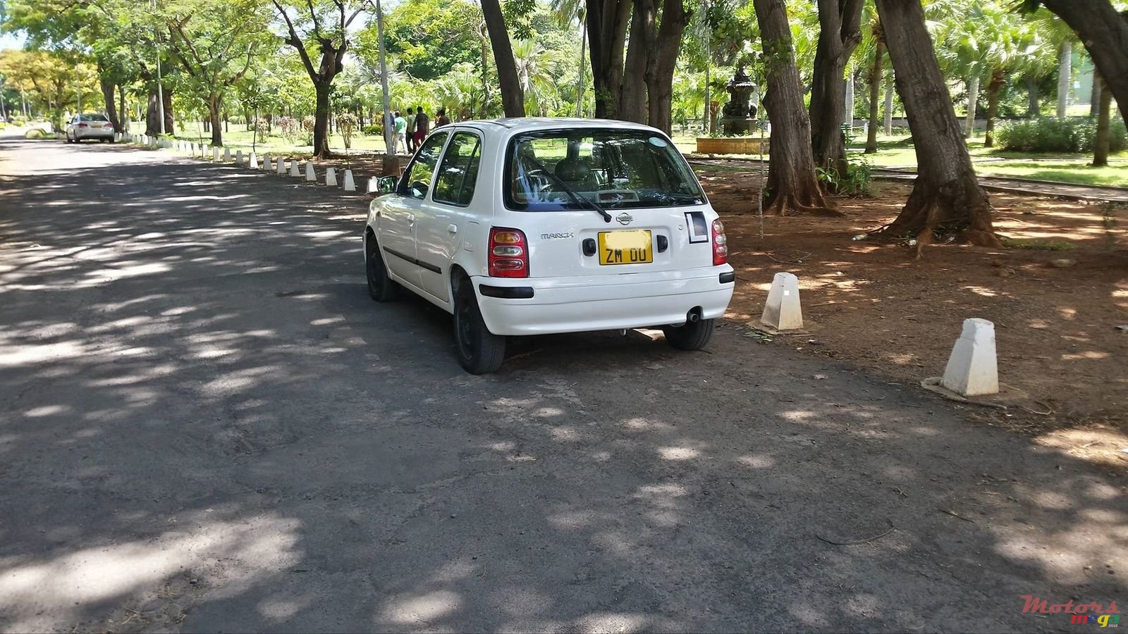 2000' Nissan March photo #2