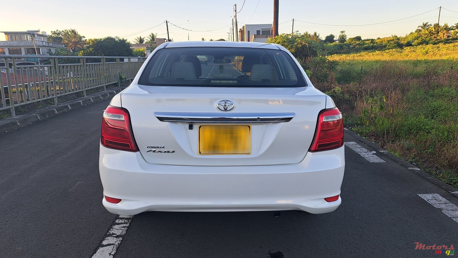 2017' Toyota Axio photo #4