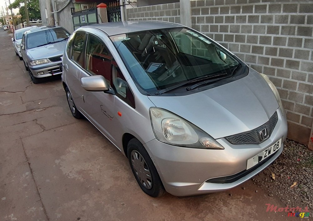 2008' Honda Fit photo #4