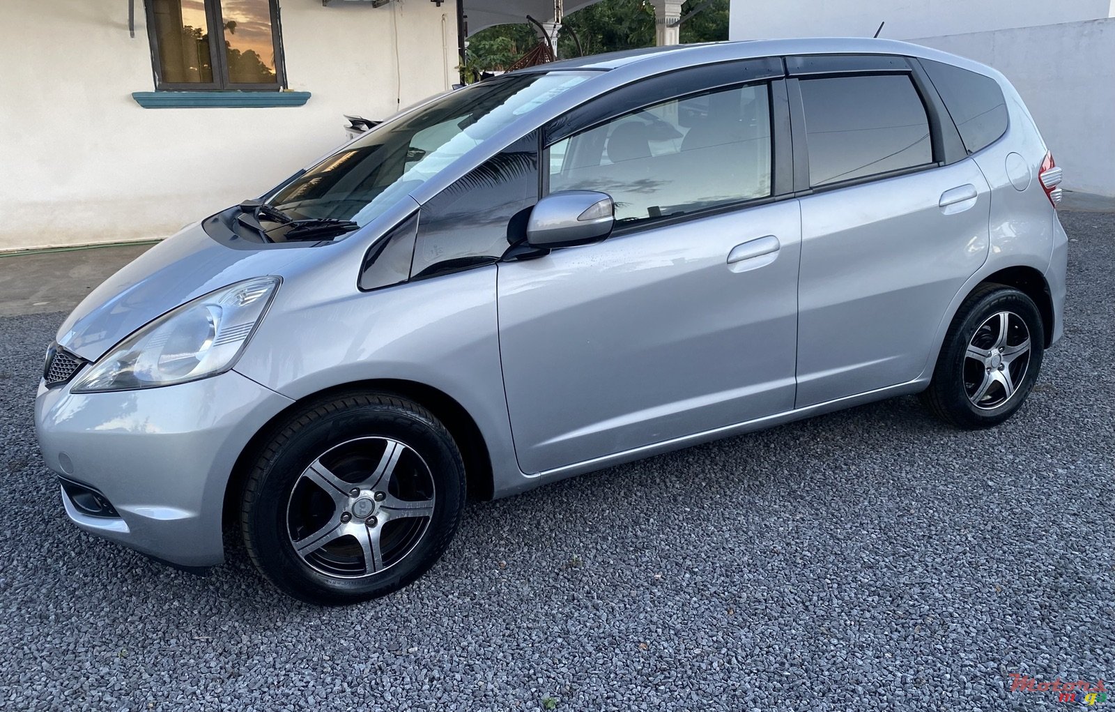 2010' Honda Fit Auto photo #2