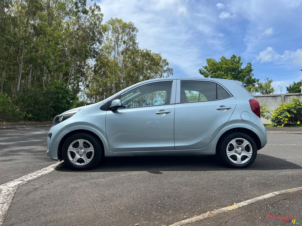 2020' Kia Picanto photo #3