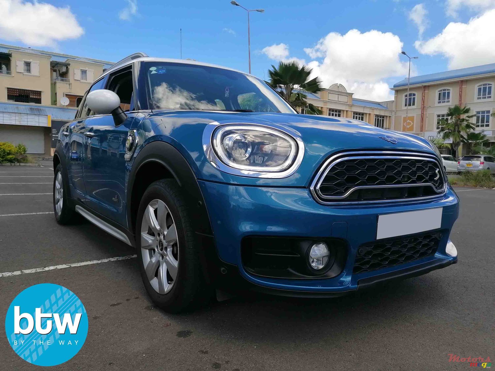 2019' MINI Countryman photo #1
