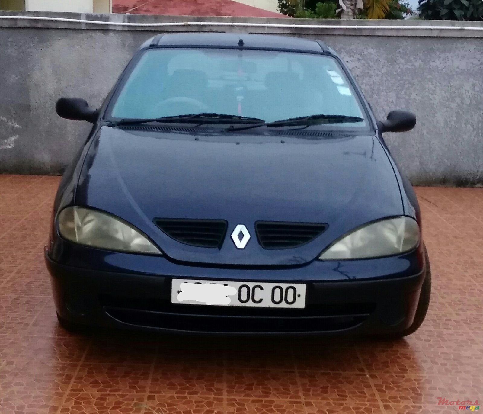 2000' Renault Megane photo #1
