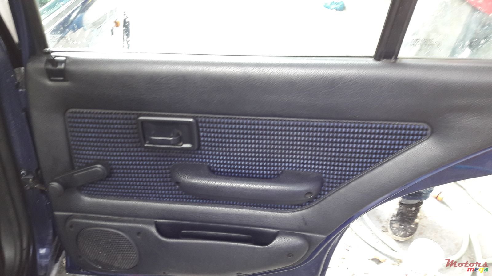 1998' Peugeot 106 Equinox photo #6