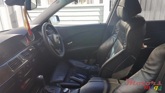 2004' BMW 520i M-sport photo #6