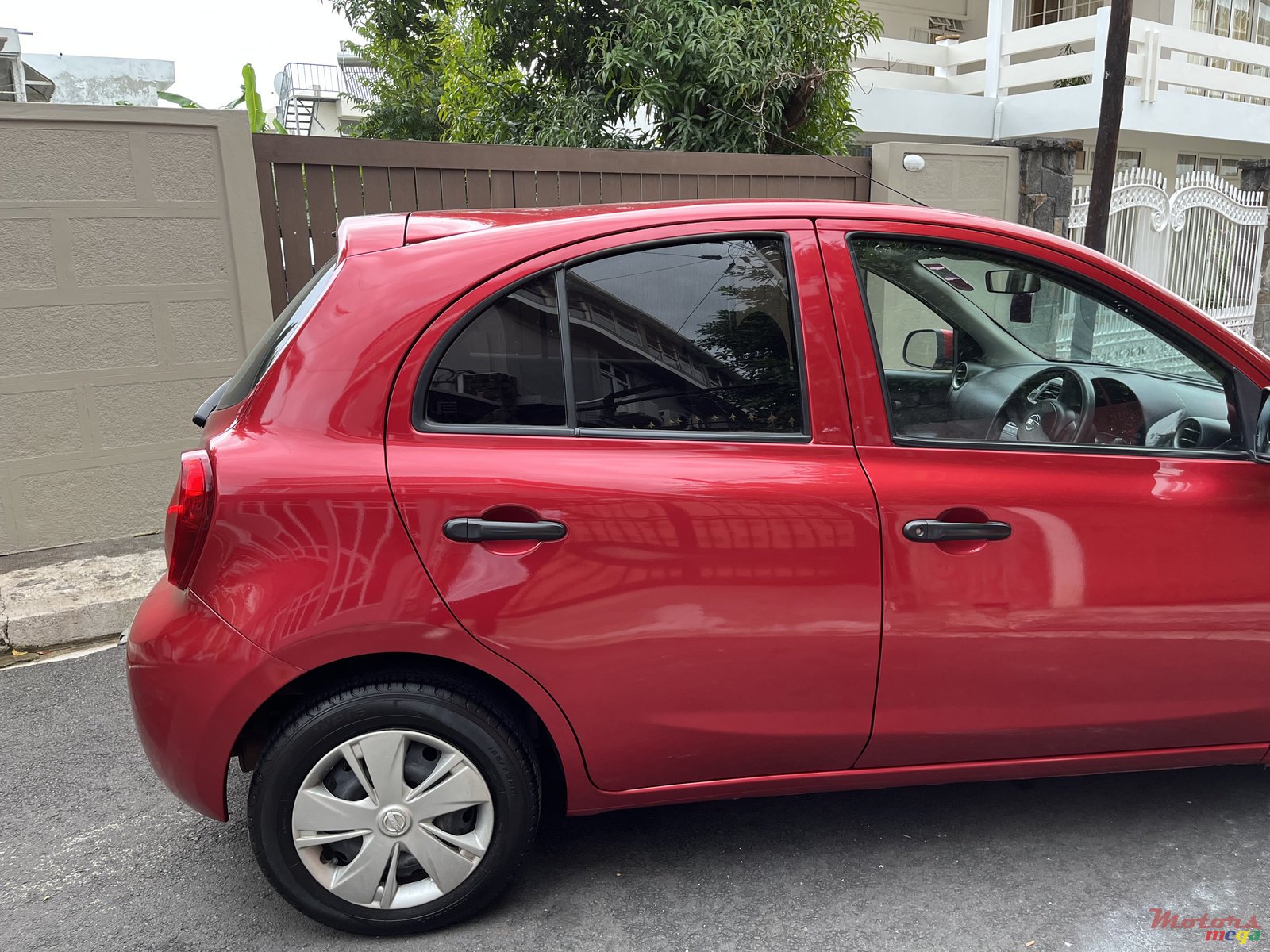 2017' Nissan Micra photo #2
