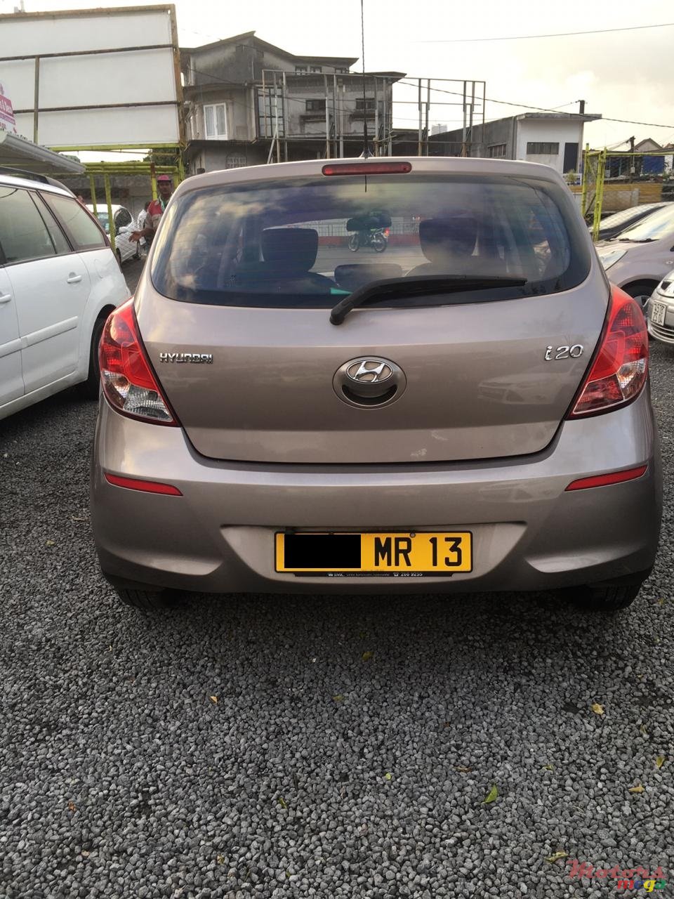 2013' Hyundai i20 photo #5