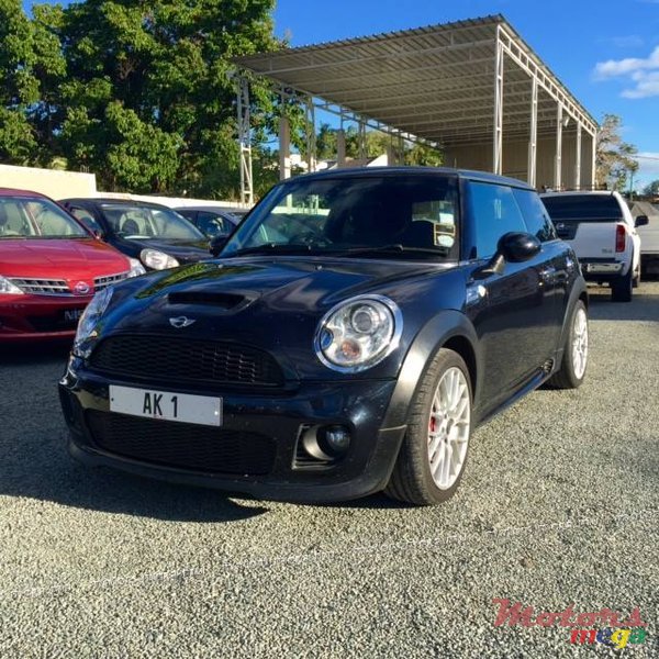 2008' MINI Cooper JCW photo #1