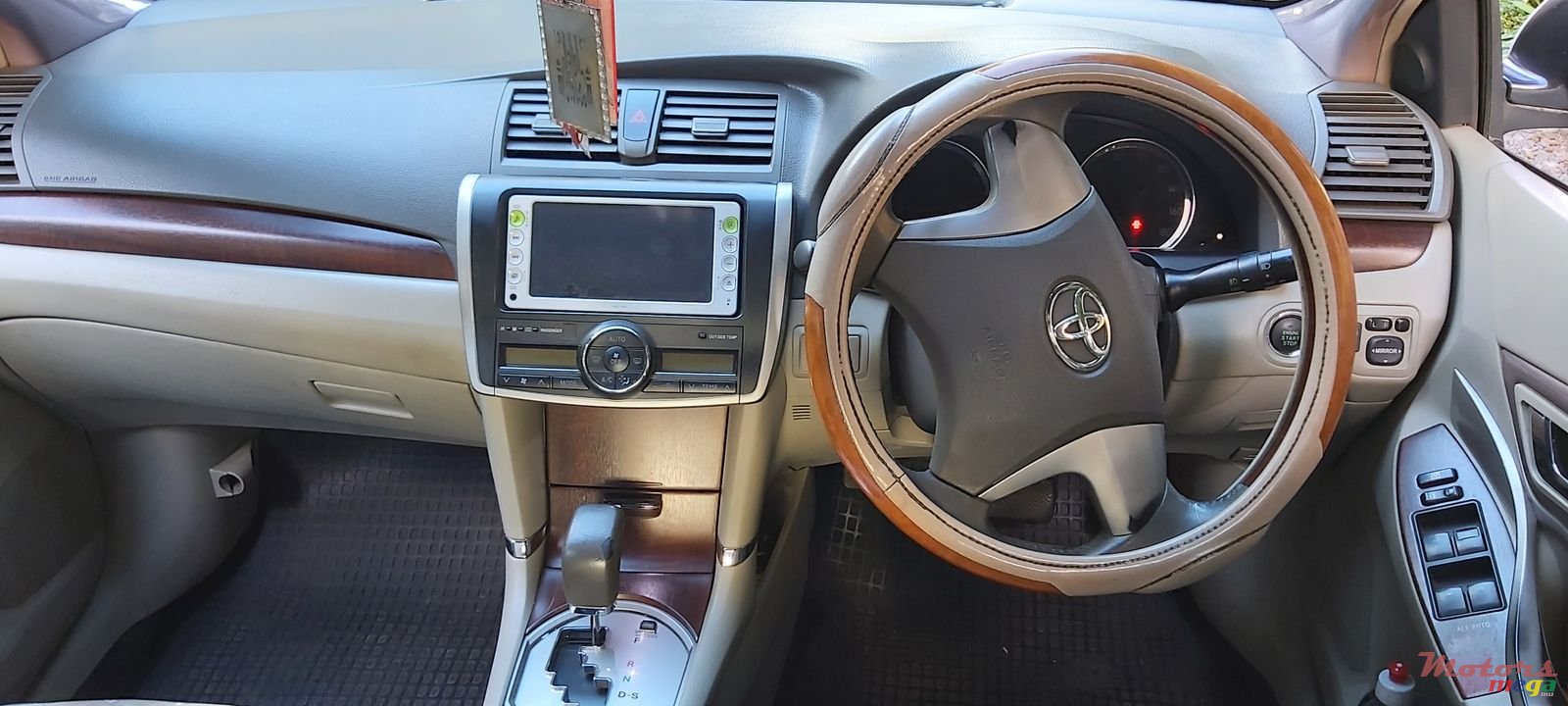 2012' Toyota Allion A15 photo #7