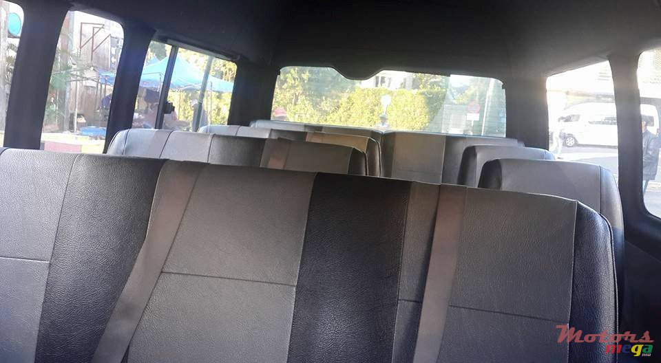 2008' Toyota HiAce photo #5