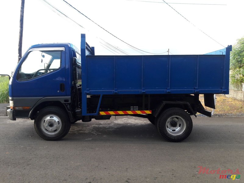 2000' Mitsubishi Canter 4D32 (Bascule) photo #2