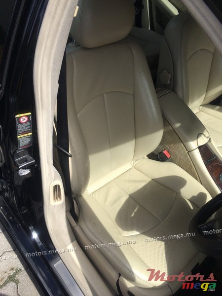 2004' Mercedes-Benz Facelift E63 AMG photo #3