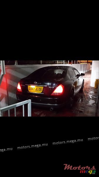 2005' Nissan photo #2