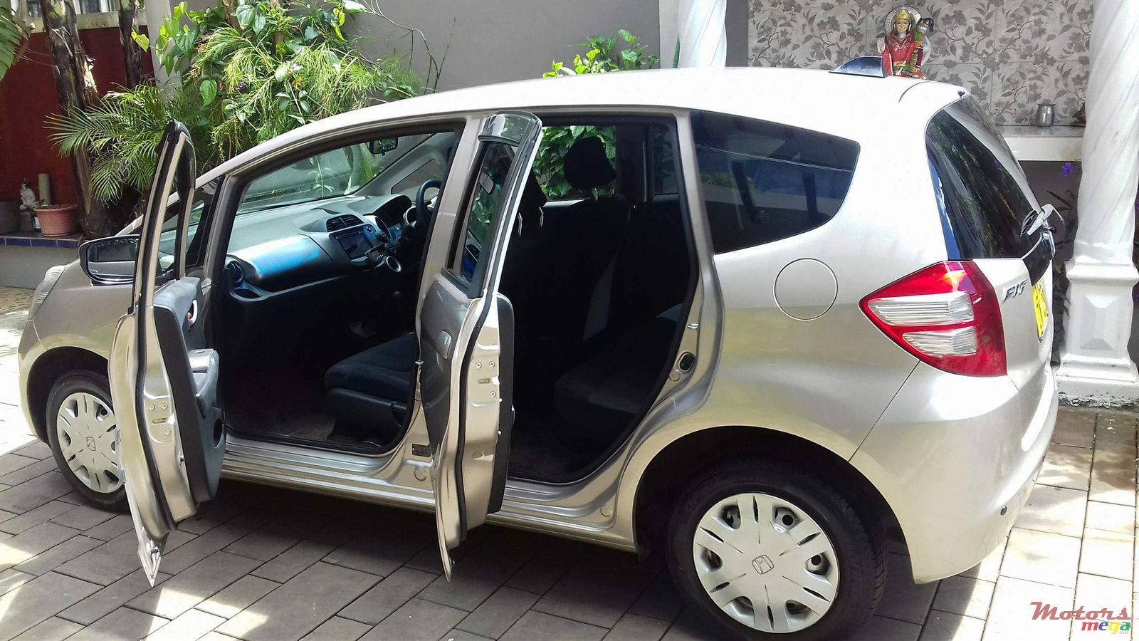 2009' Honda Fit photo #4