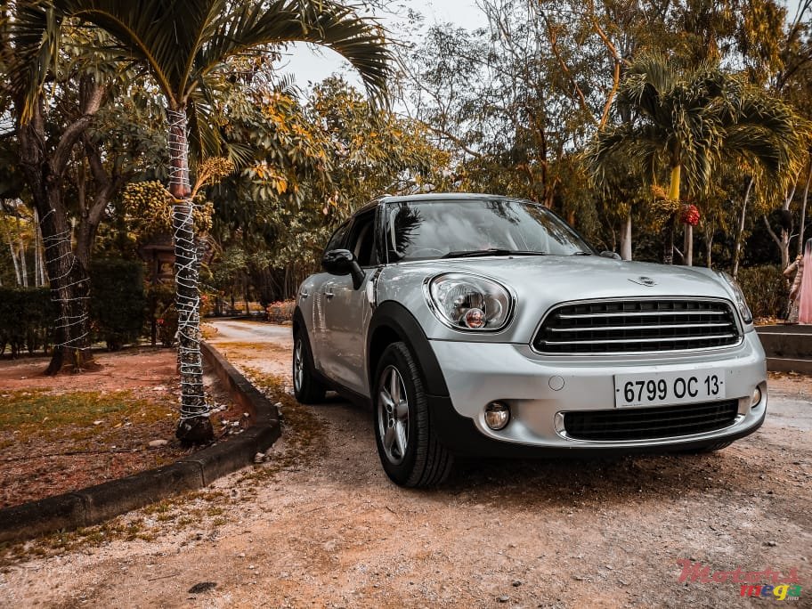 2013' MINI Cooper Countryman photo #5