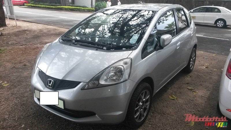 2008' Honda Fit photo #1