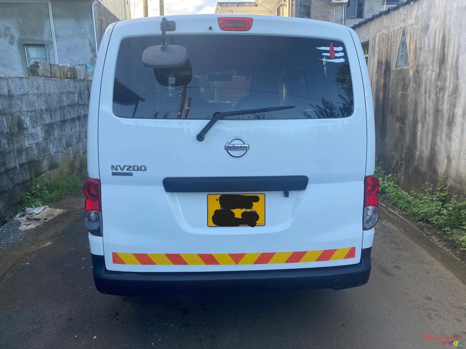 2012' Nissan NV200 photo #4