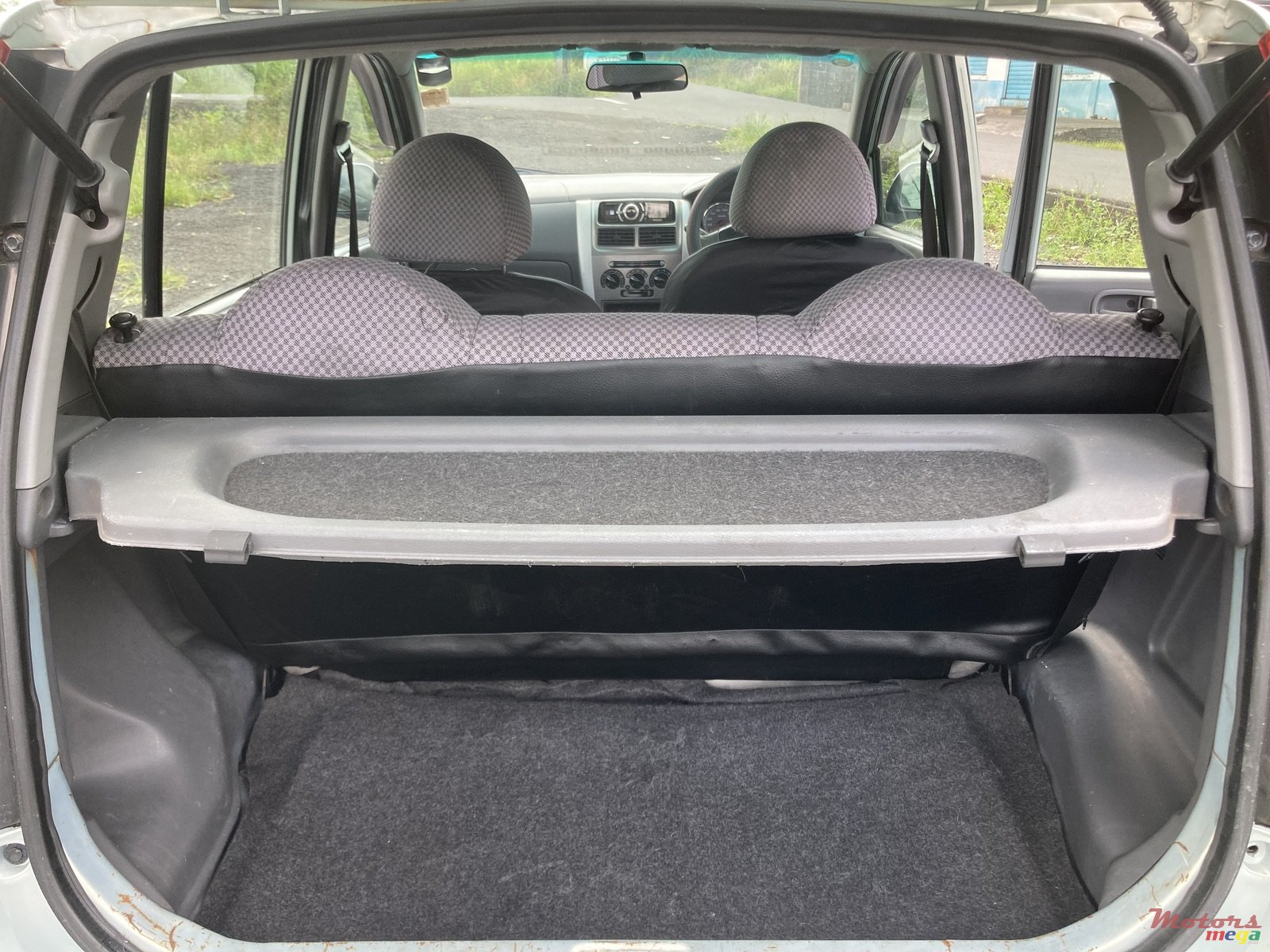 2011' Perodua Elite Viva photo #3