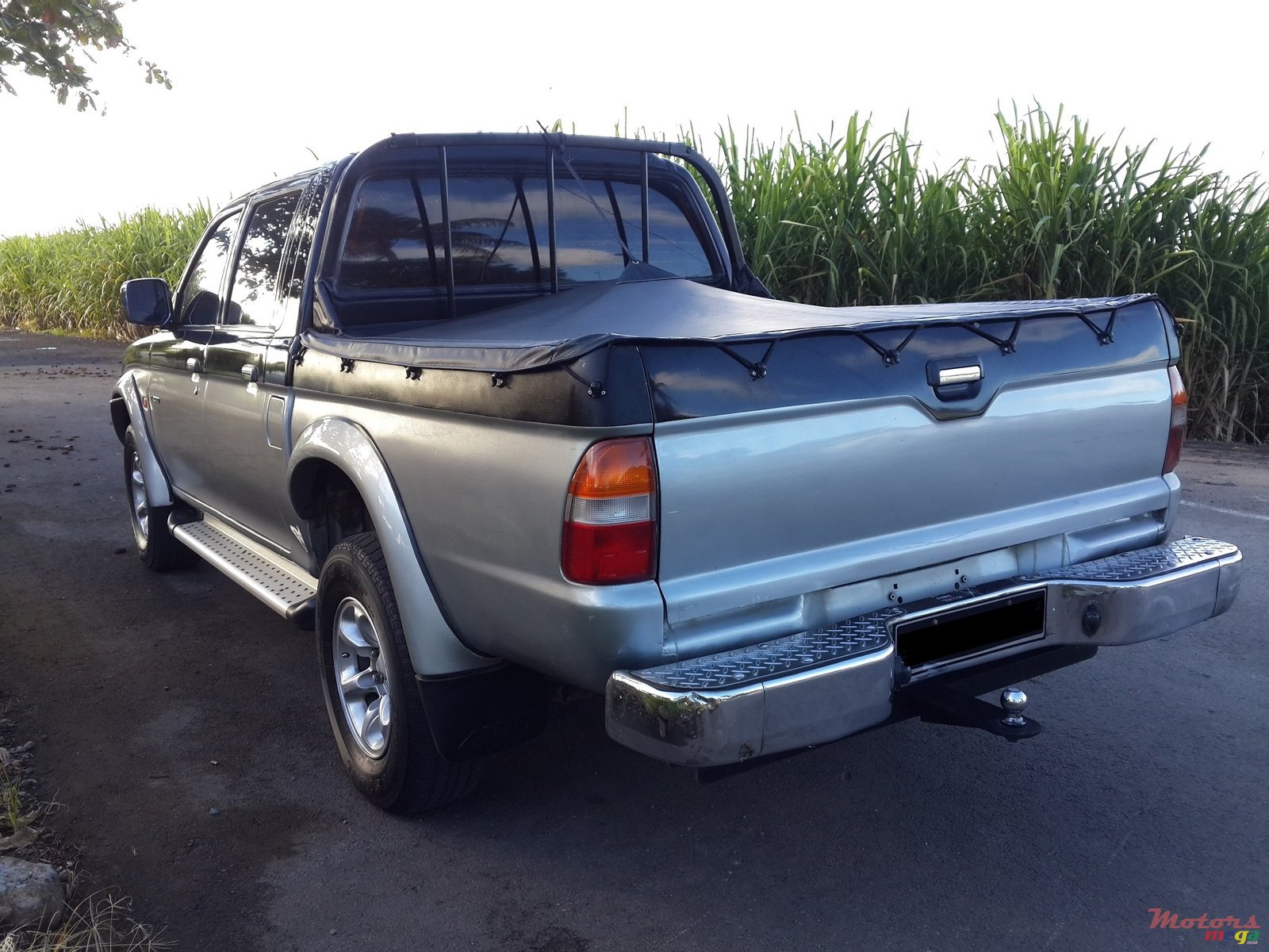 1998' Mitsubishi L200 (4x4) photo #4