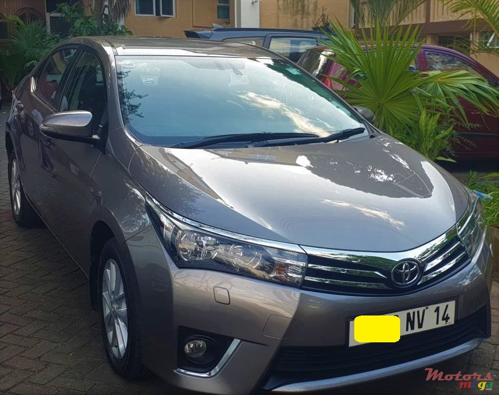 2014' Toyota Corolla photo #1