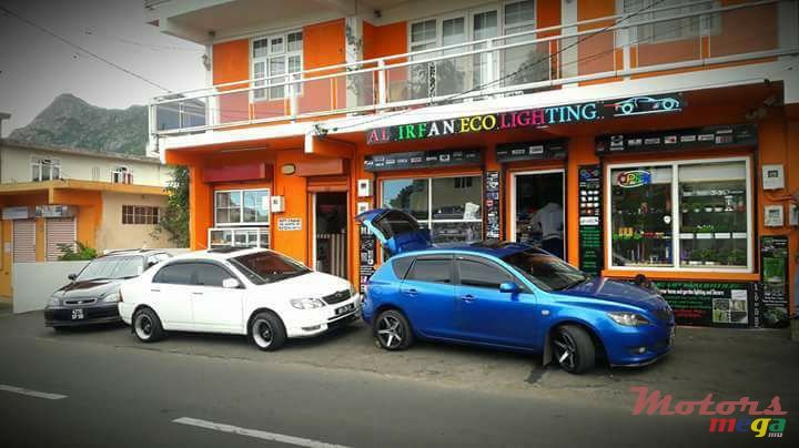 2005' Mazda 3 photo #3