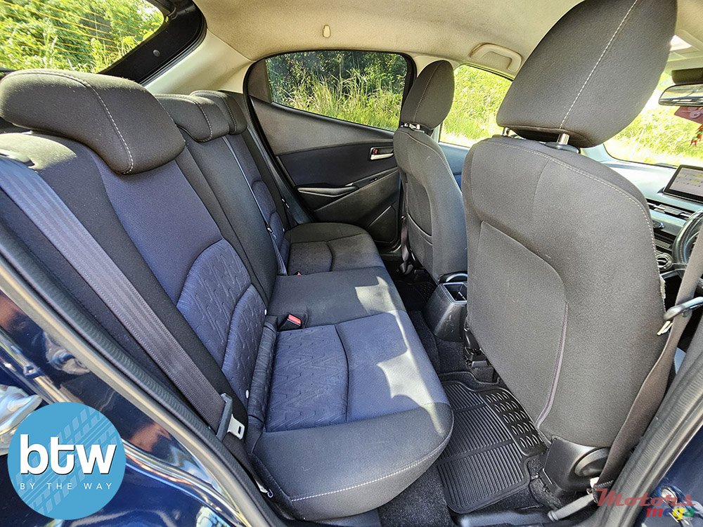 2016' Mazda Demio SKYACTIV photo #6