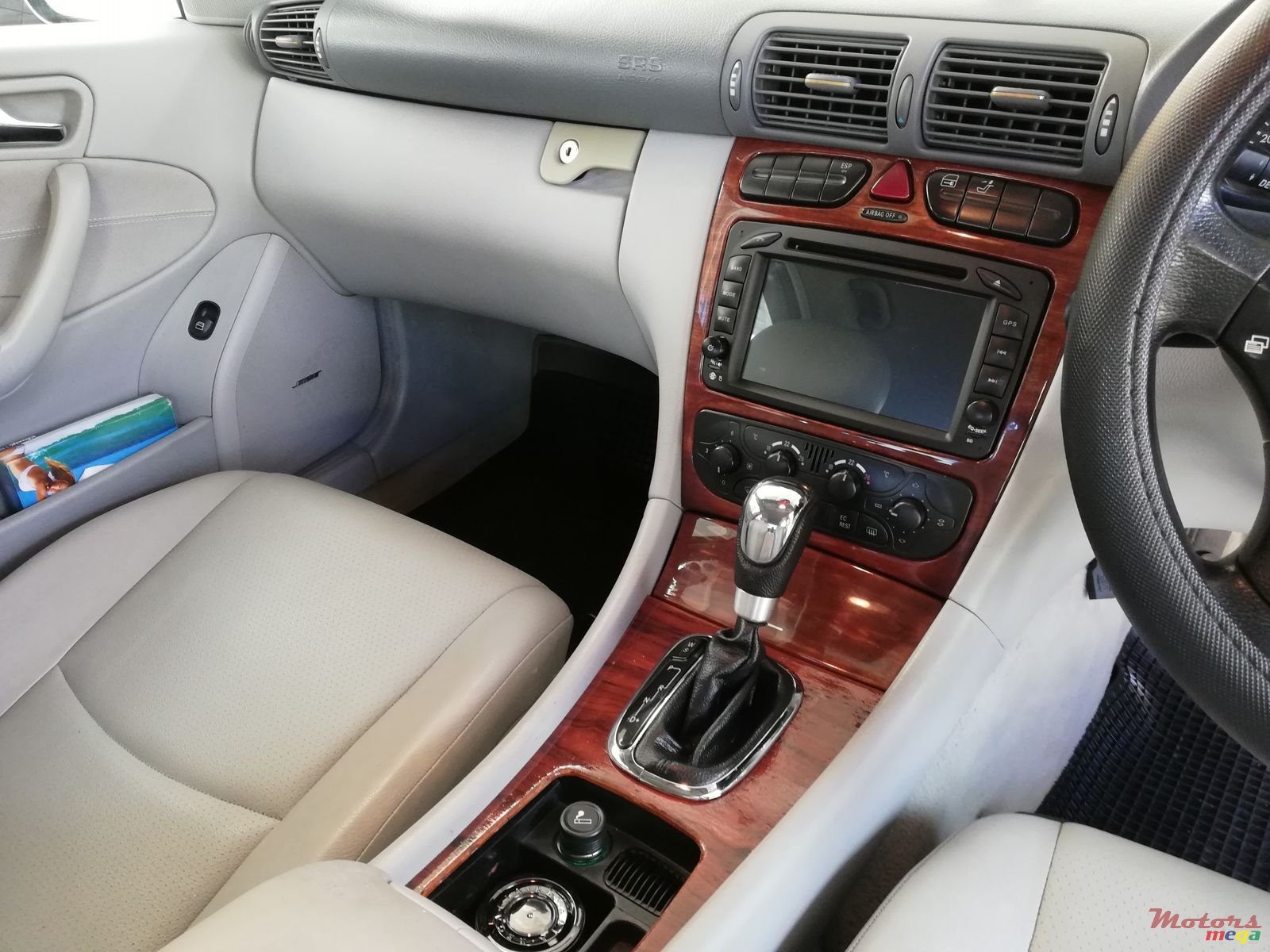 2002' Mercedes-Benz C-Class photo #5