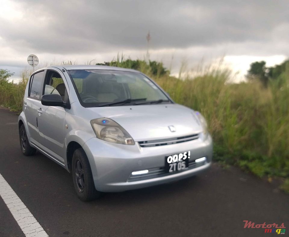 2005' Toyota Paseo Automatic photo #1