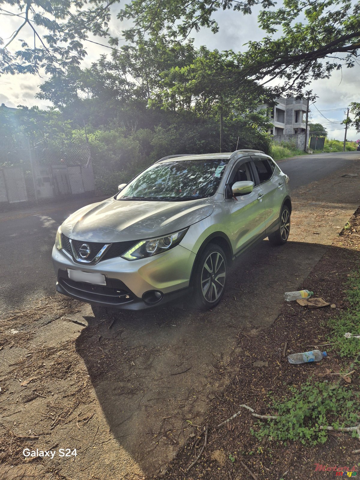2015' Nissan Qashqai Acenta photo #1