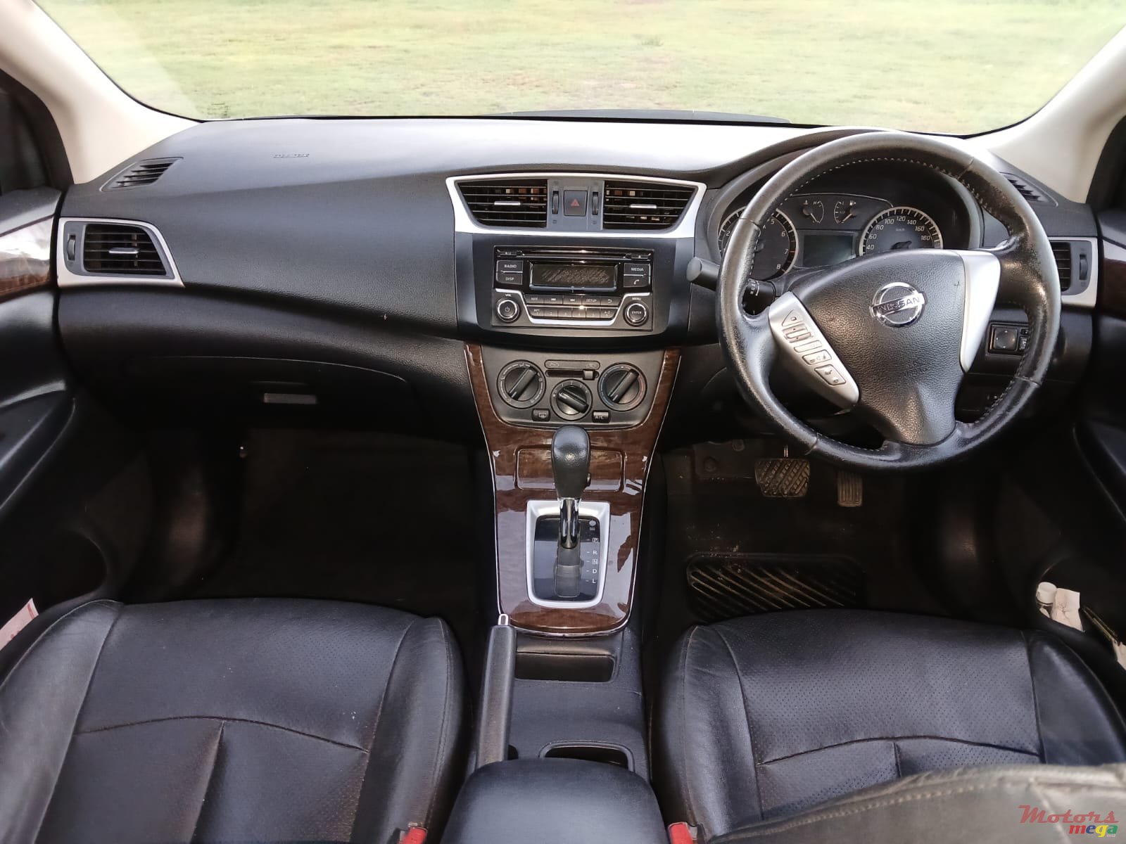 2018' Nissan photo #3