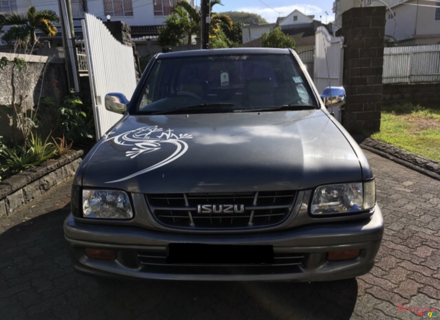1999' Isuzu photo #7