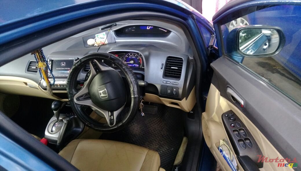 2008' Honda Civic photo #4
