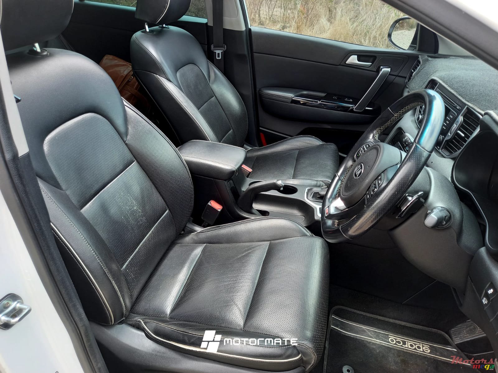 2017' Kia Sportage GT LINE photo #5