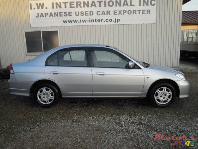 2004' Honda Civic Japan photo #3